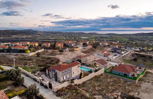 Cesme Villa | VillaSunset with Sea, Chios and Sunset View