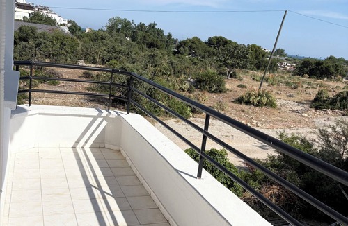 Konyaalti Apartment | well-located, spacious 1+1 apartment close to the sea