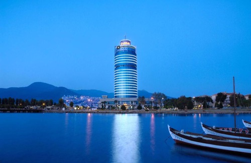 Inciraltı Mahallesi Hotel | Wyndham Grand Izmir Ozdilek Thermal & Spa
