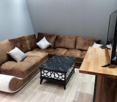 Ciftlik Apartment | Yaz