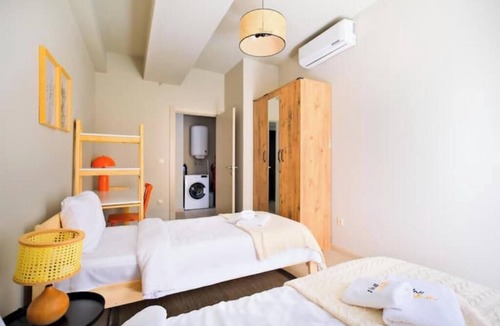 Serdivan Apartment | Zenith - Bright Modern 2BR/1BA Flat in the City