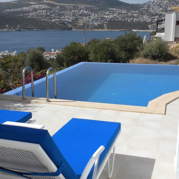 Kalkan Villa - Beach 2 Minutes Walk Sea Views; Private Pool; Wifi; Air Con; TV; in Kisla