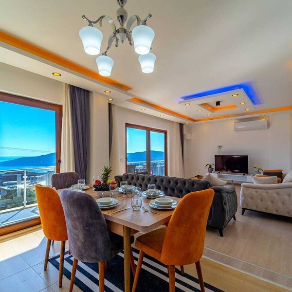 Superb 3-bedroom house with AC in charming Kaş in Kaş