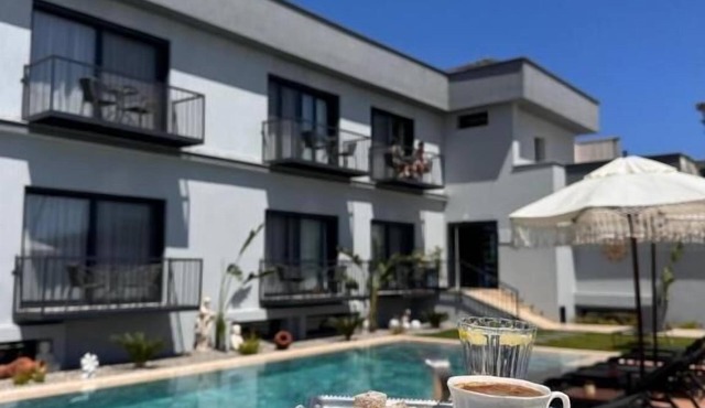 Çeşme Güzel Life