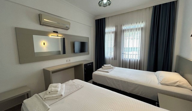 ÜNLÜ OTEL in Fethiye