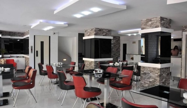 ŞAHİN OTEL 1