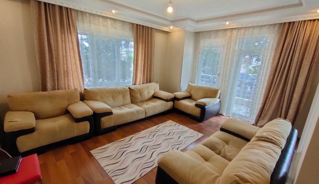 2+1 Havuzlu geniş aile için ideal in Antalya