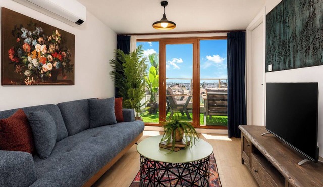 5min to Taksim, Bosphorus View & Terrace