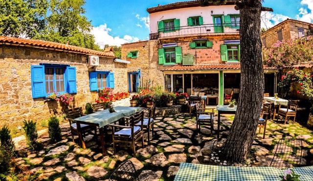 Adatepe Otel