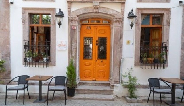 Alancha Otel