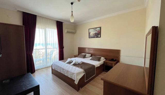Alize Tatil Köyü in Foca