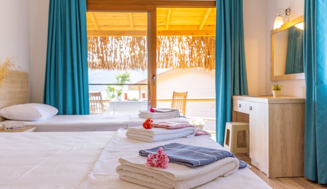 Almond Bungalow Hotel in Marmaris