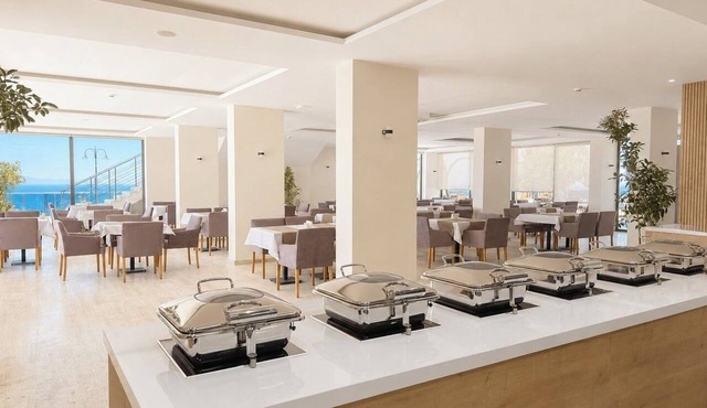 ALTAMARE HOTEL