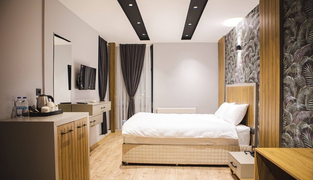 Arad Otel