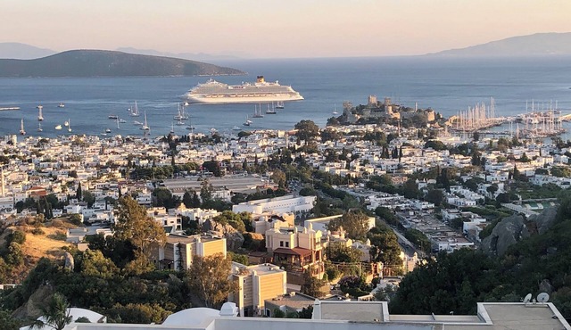 Bodrum Burcu Villa-Amazing Sea View 3+1 in Mugla