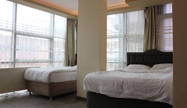 Center Room Hotel