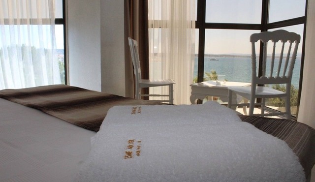 Cesme Farm Hotel