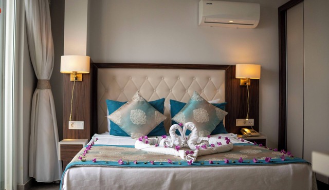 Cleopatra Golden Beach Hotel