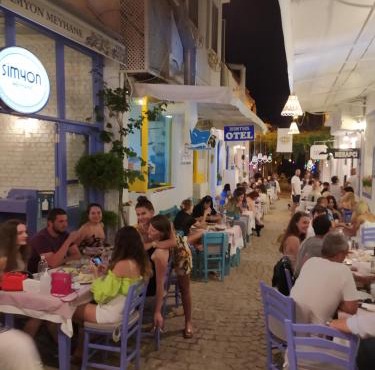 Dionysos otel & restoran