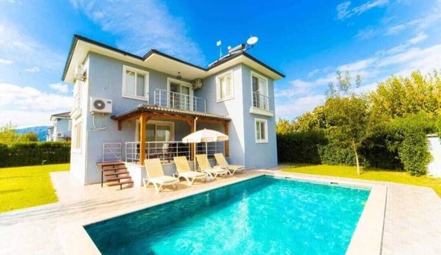Dogakent Villa Lodos - enjoy a private pool and lovely garden in Ortaca