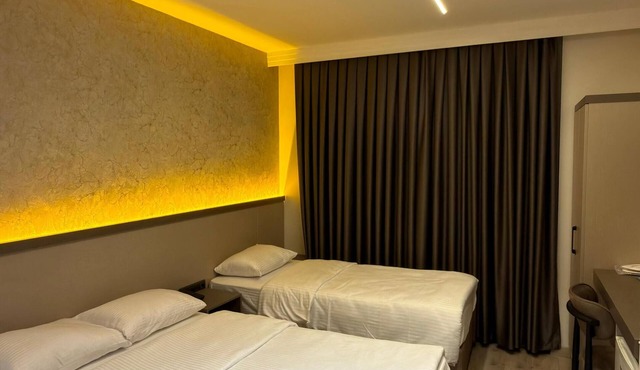 Dostlar Hotel