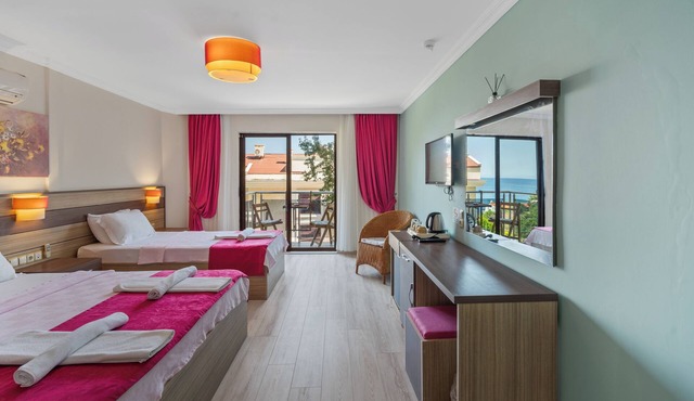Eden Pyara Hotel Turunc in Marmaris