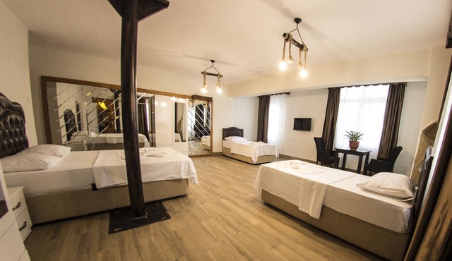 Efes Hidden Garden Resort Otel