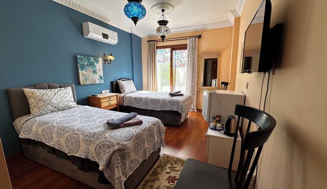 Efes Linden House