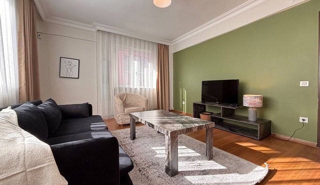 Elegant 3BR Stay | Heart of Şişli in Istanbul