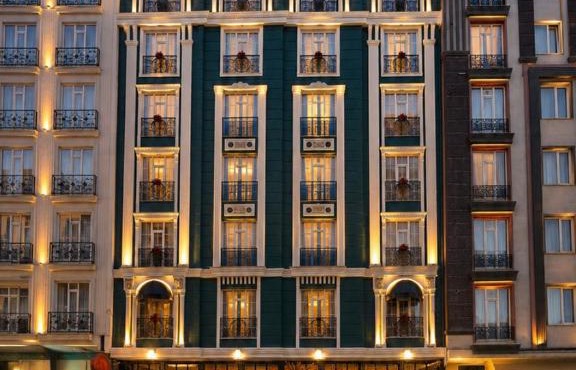 Elite World Nest Van