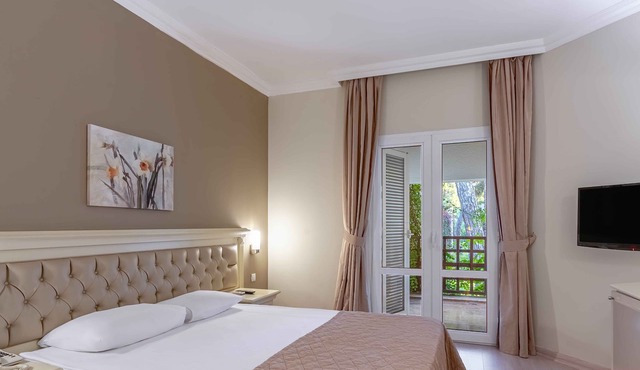 Emelda Sun Club - Ultra All Inclusive in Kemer