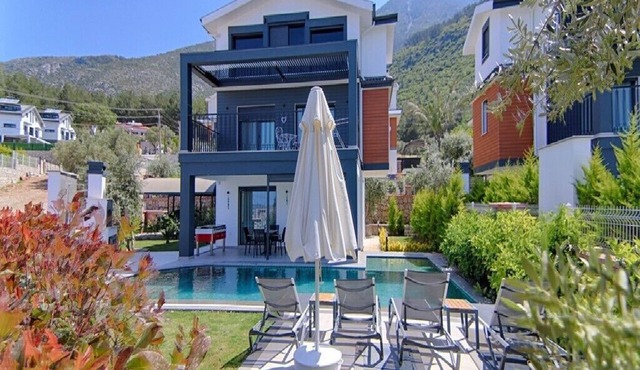 Fethiye Ölüdeniz de Özel Havuzlu Müstakil Lüks Villa in Ölüdeniz