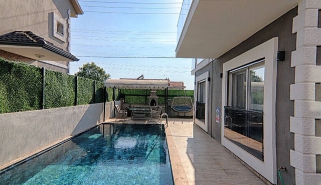 Fethiye Akarca da Özel Havuzlu Müstakil Villa in Fethiye