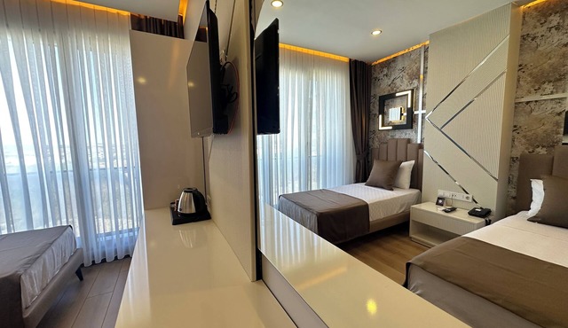 Fourpoints Airport Hotel