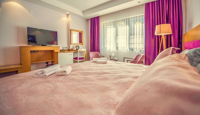 Golden Inn Hotel Uzungol