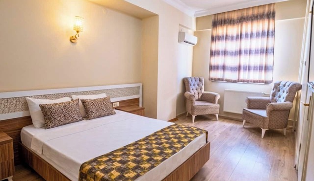 Grand Gulizar Hotel