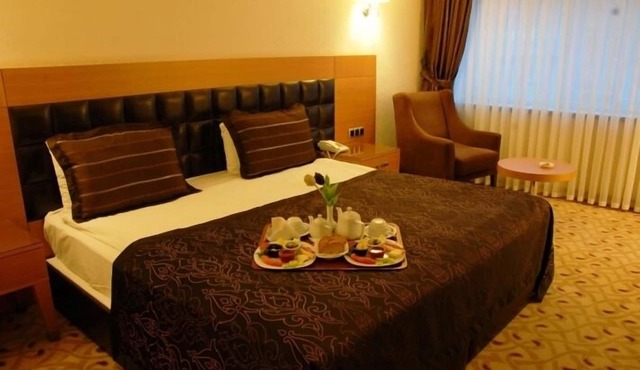 Grand Simay Hotel