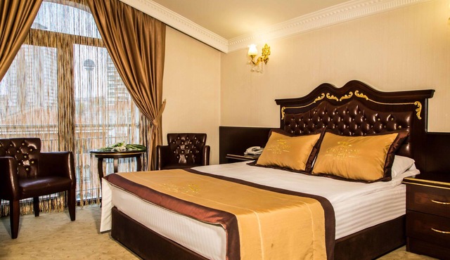 Grand Work Hotel