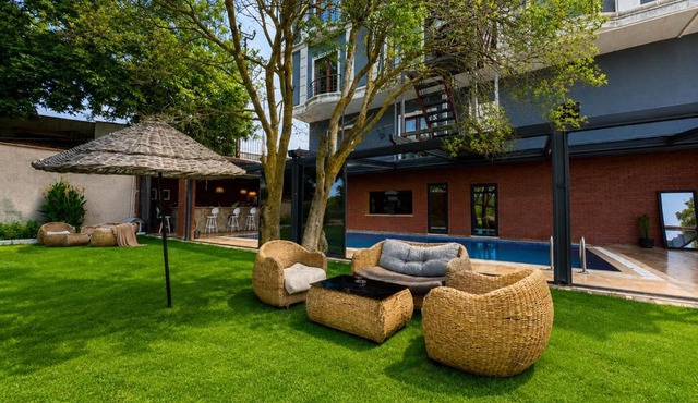 Green Roof Hotel Istanbul Airport in Durusu