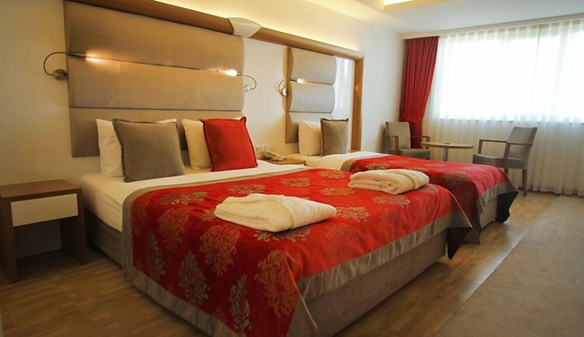 Green Suada Hotel