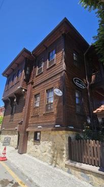 Hanımeli Konağı