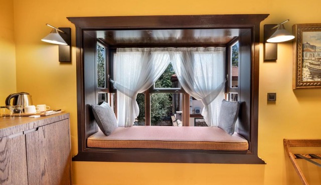 House 5 Hotel