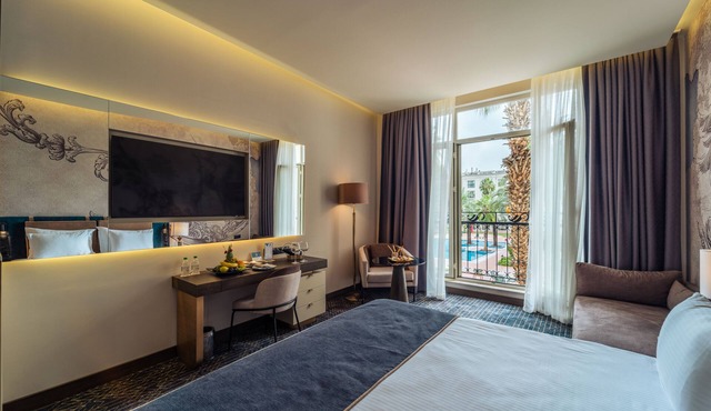 IC Hotels Airport