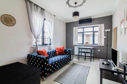 In the Heart of Istanbul, 1BR Stylish,Spacious Apt