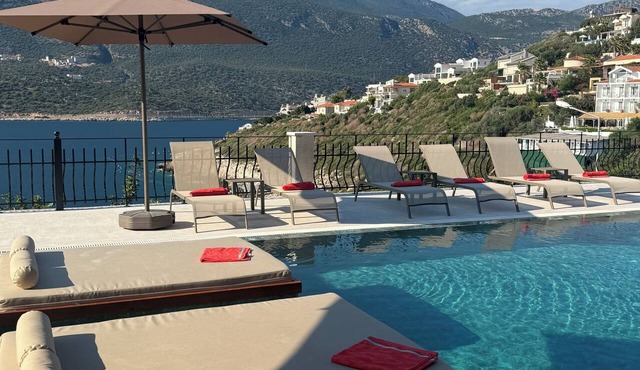 Kaş Peninsula Island Seafront Villa