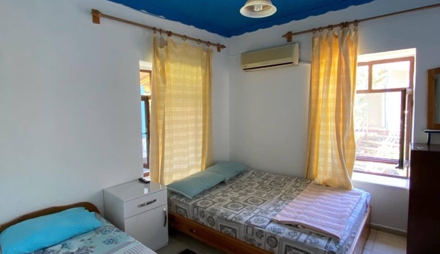 Kekova’da 30m² özel oda, banyo içeride, doğayla iç içe