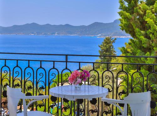 Livia Hotel