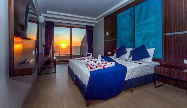 Lord Marina Hotel & Bungalows