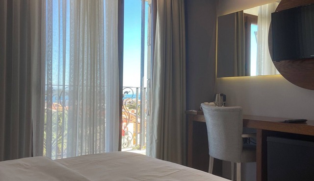Maison Vourla Hotel