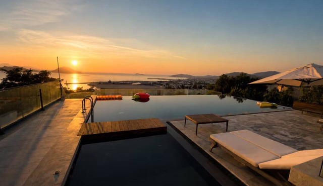 MARINHILL LUXRY VILLA PANORAMIC SEA VİEW
